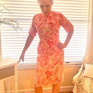 American Vintage Water Color Dress 1950s 1960s Pink SMALL Ladies Mod Jackie O